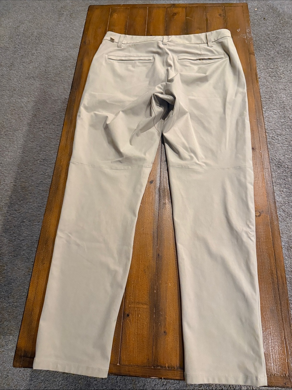 lululemon athletica Men's Light Khaki Stretch Chinos